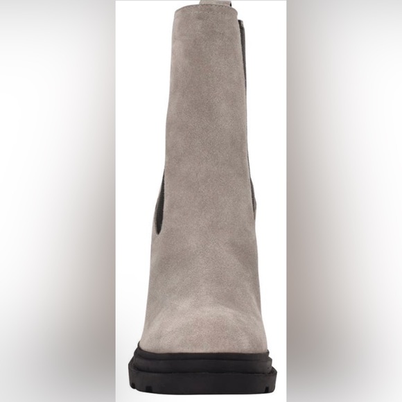 Marc Fisher Ramiro Leather Bootie 8 - Picture 3 of 11